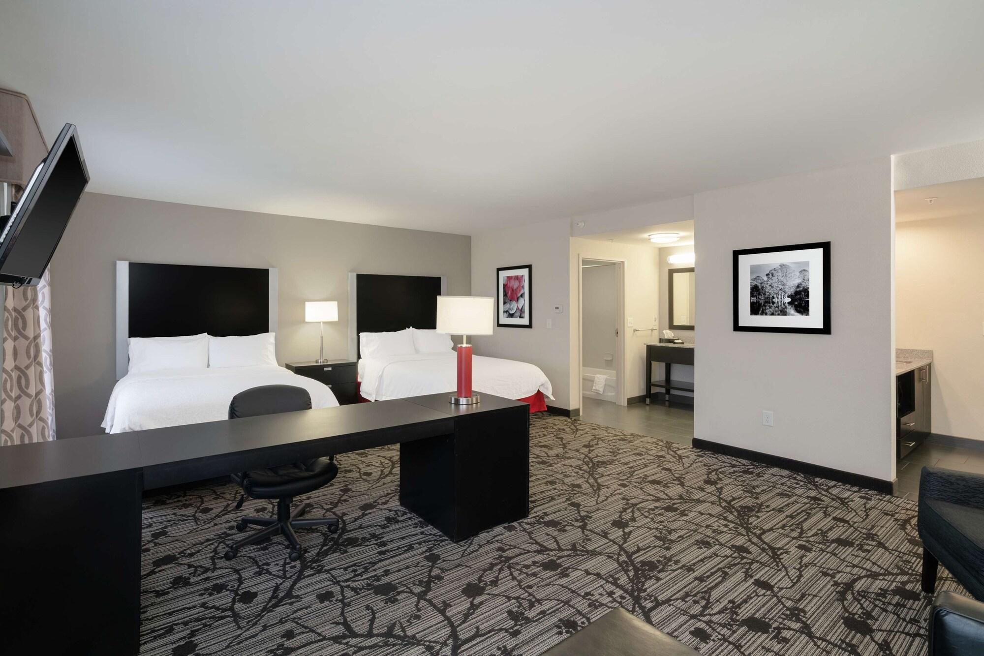 Hampton Inn And Suites Roanoke Airport/Valley View Mall Zewnętrze zdjęcie