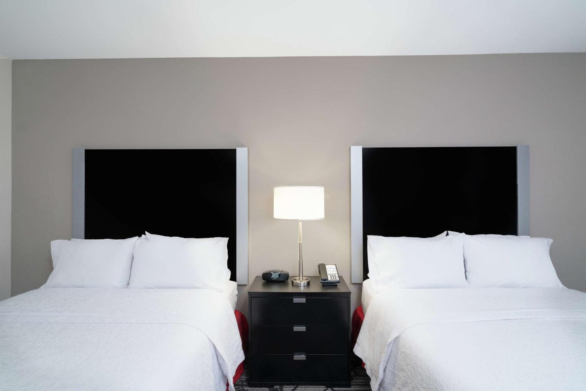 Hampton Inn And Suites Roanoke Airport/Valley View Mall Zewnętrze zdjęcie