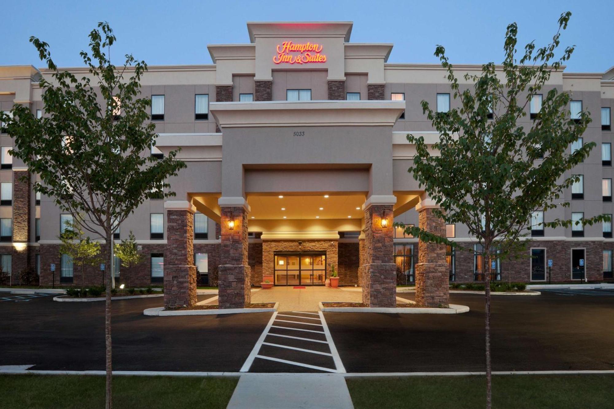 Hampton Inn And Suites Roanoke Airport/Valley View Mall Zewnętrze zdjęcie